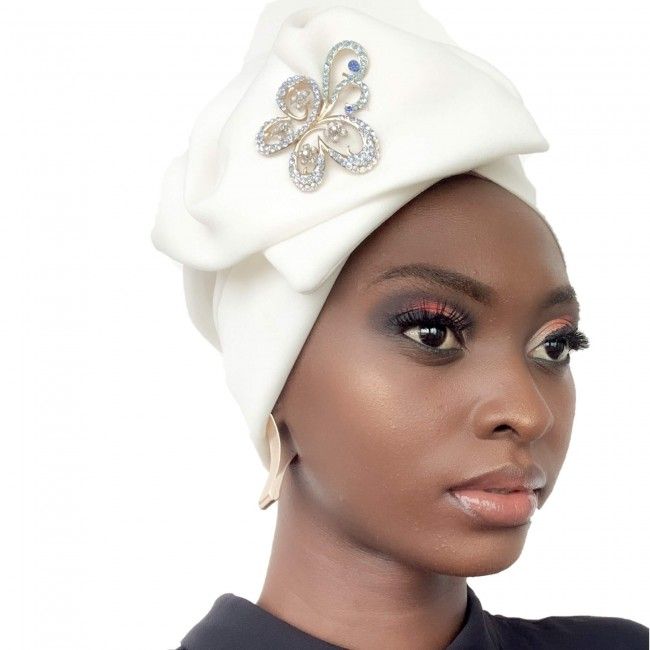 Izzy Coiffe-  prêt à poser - Olivia